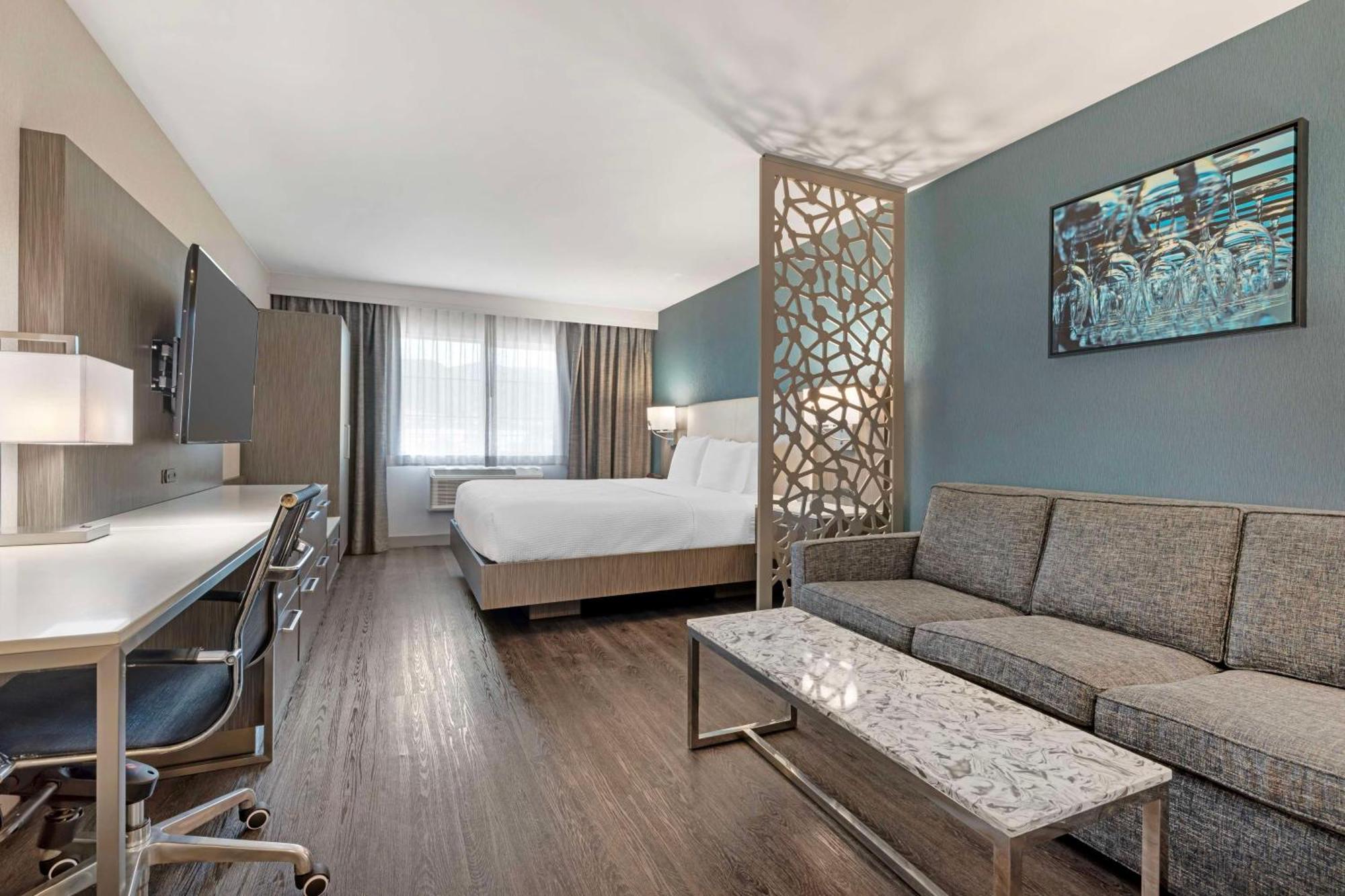 Best Western Plus Temecula Wine Country Hotel & Suites Esterno foto