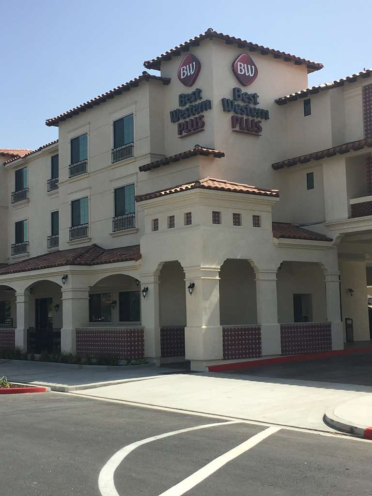 Best Western Plus Temecula Wine Country Hotel & Suites Esterno foto